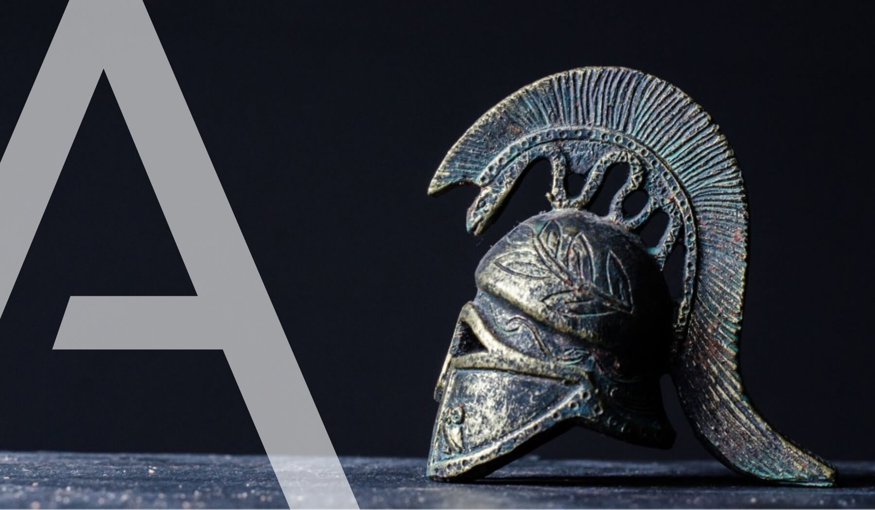 Ancien bronze helmet